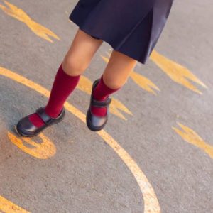 CALCETINES INFANTILES COLEGIAL LARGO YSABEL MORA