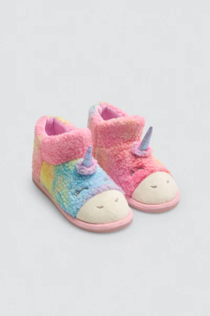 BOTAS DE CASA INFANTIL UNICORNIO YSABEL MORA