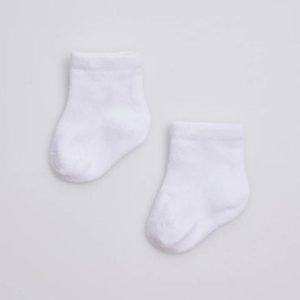 CALCETIN BASICO RECIEN NACIDO YSABEL MORA