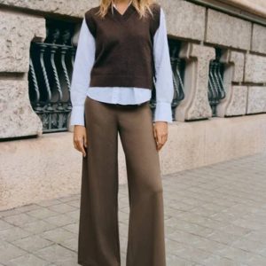 PANTALON  ANCHO DE TIRO ALTO CON BOTONES DECORATIVOS YSABEL MORA